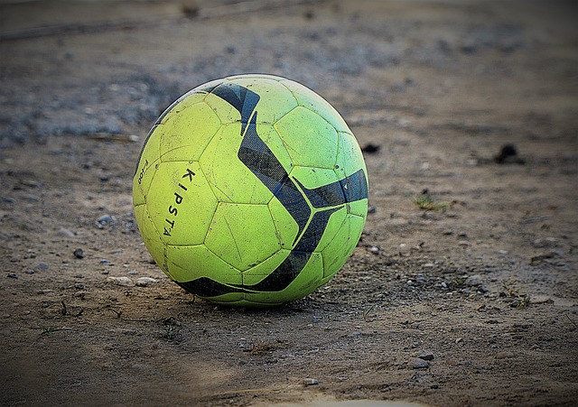 官方：弟媳之子伊萨戈与切尔西签下首份职业合同